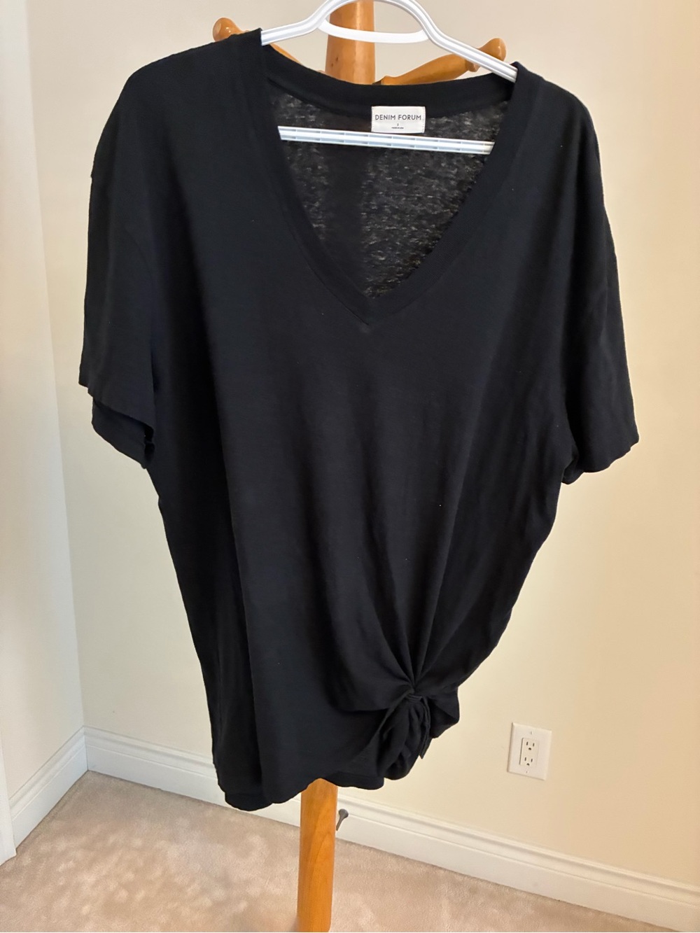 Denim Forum Black V-Neck Short Sleeve Tee